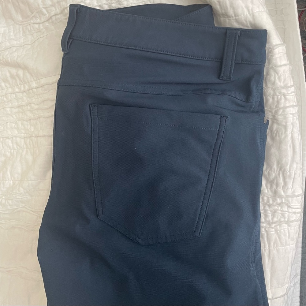 Lululemon Mens ABC